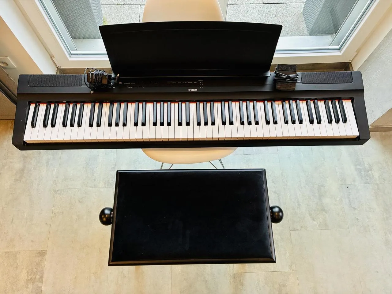 Piano Yamaha P125A Black