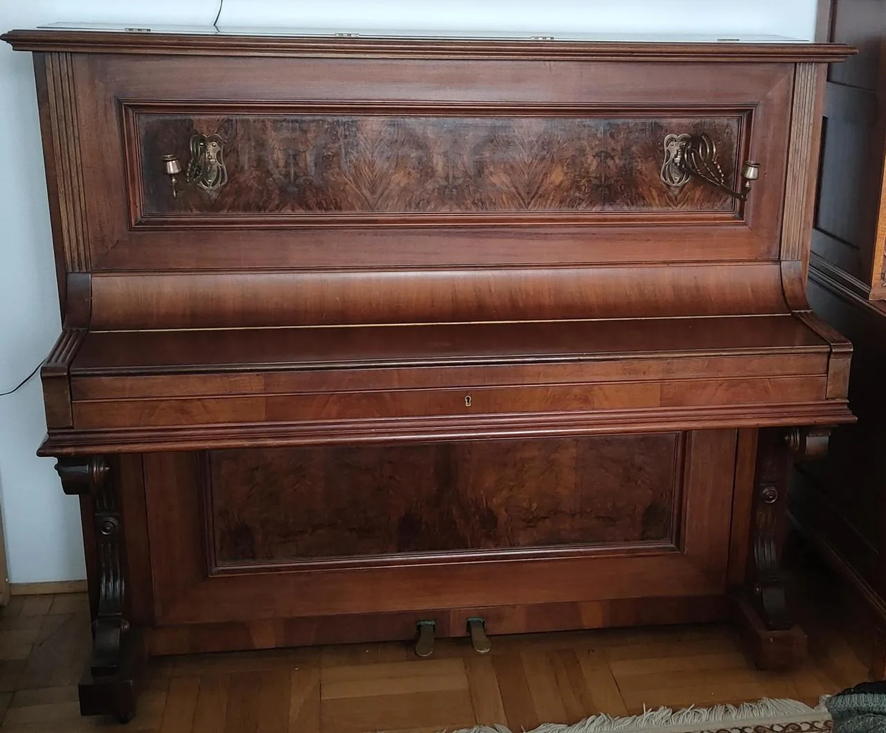 Piano Lhota