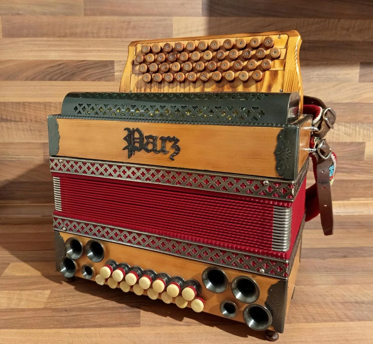 HELIGONKA, HARMONIKA