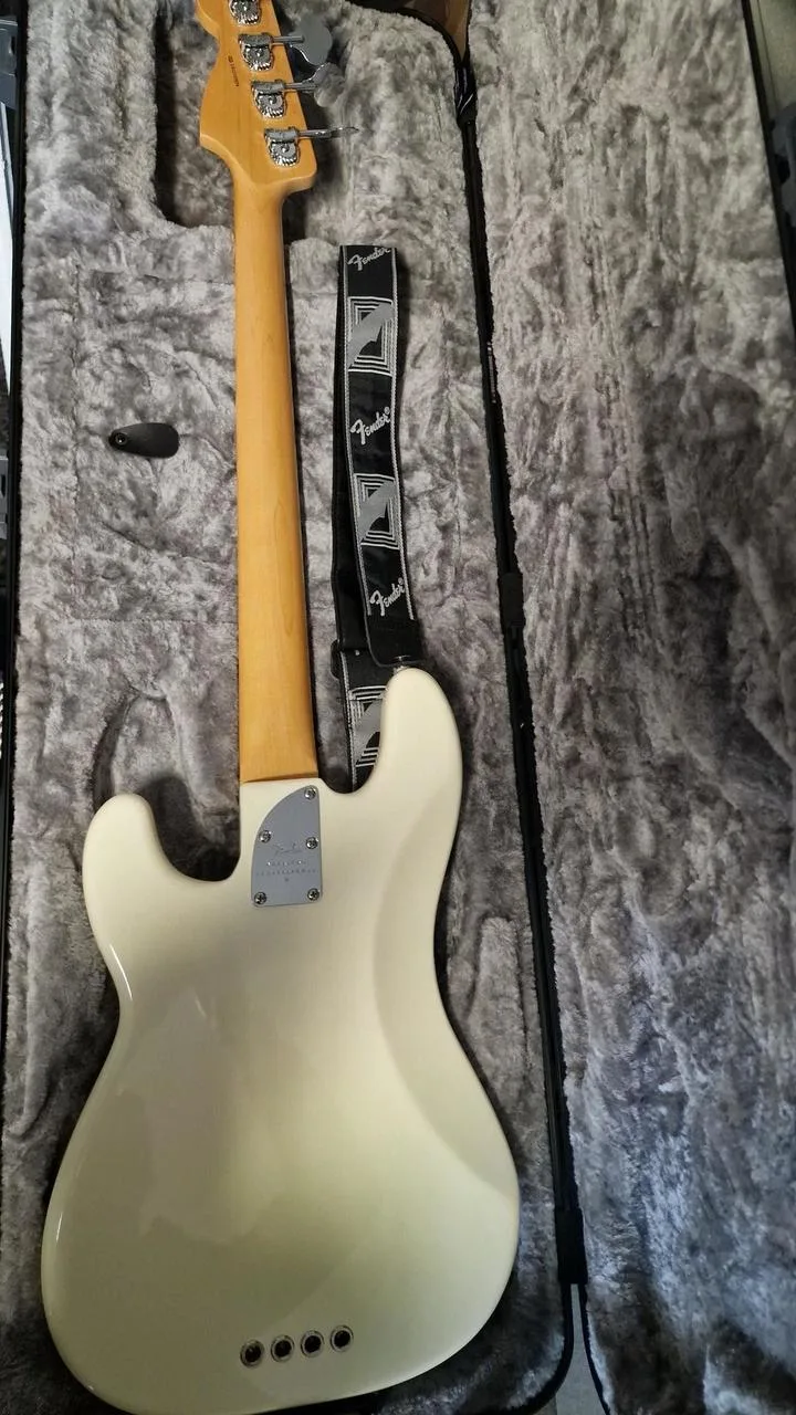 Fender USA Baskytara