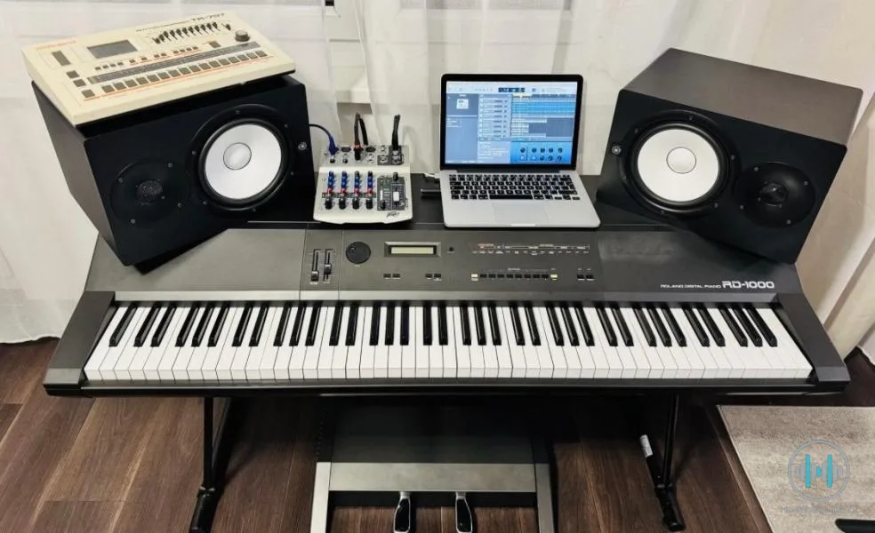 Roland RD-1000