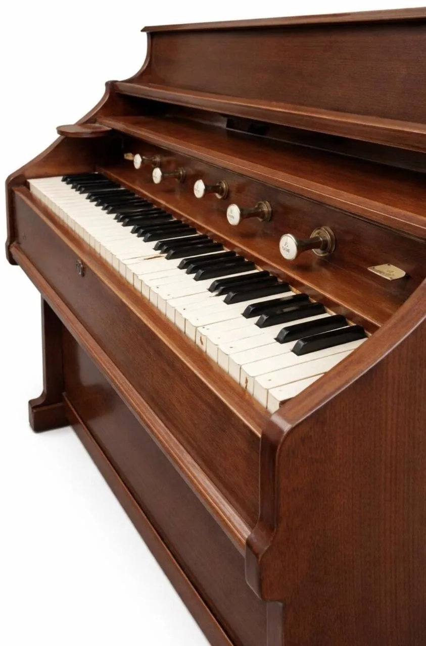 Prodám staré harmonium