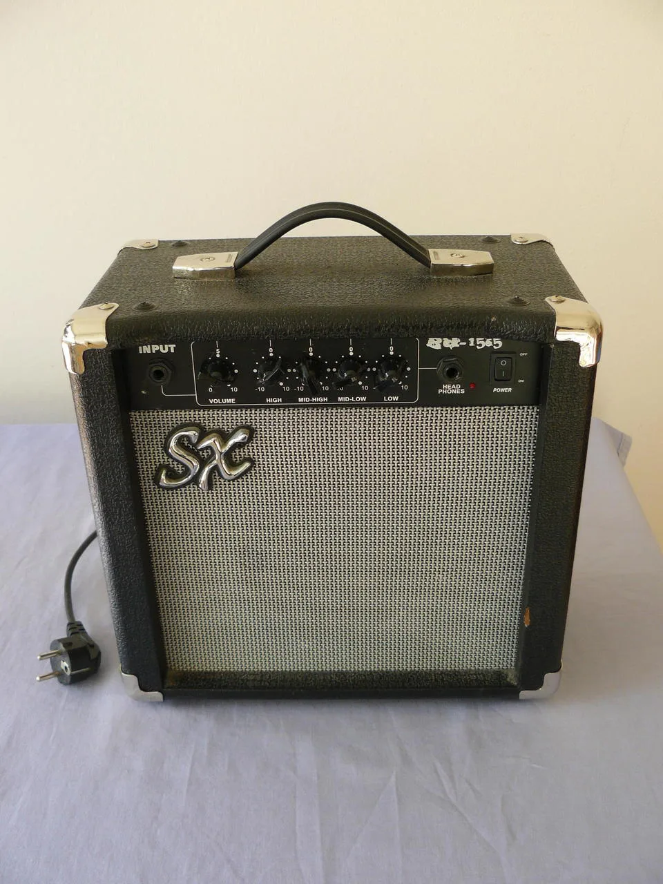 Basové kombo SX