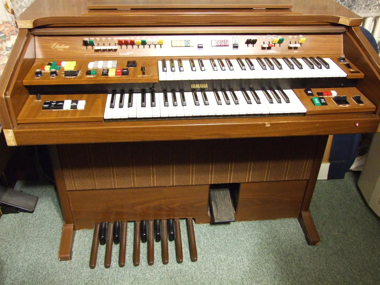 Varhany YAMAHA ELECTONE  B-605