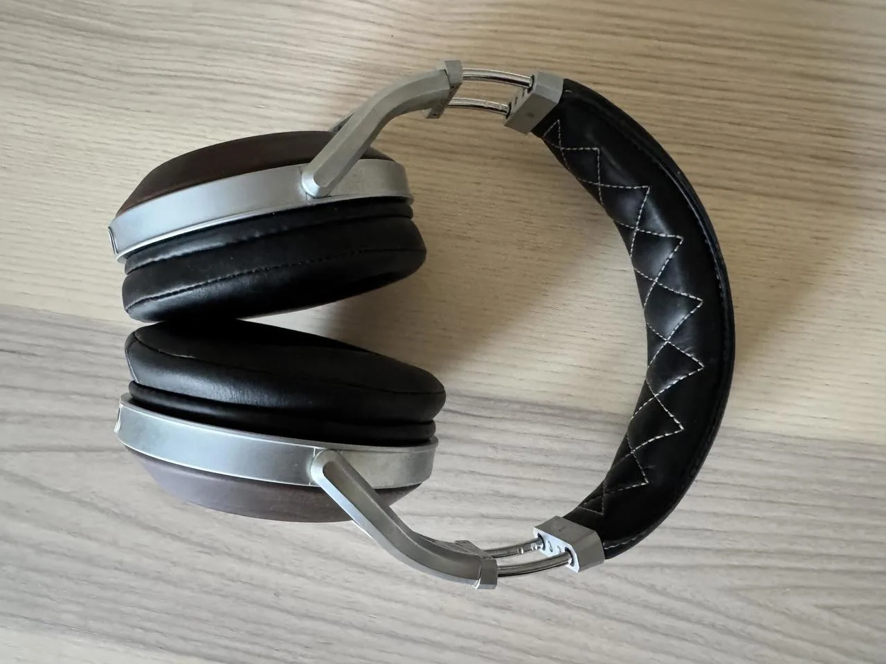 Denon AH-D7200