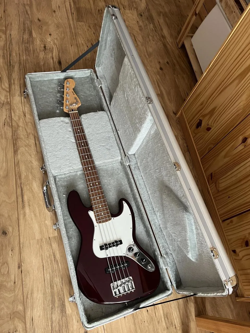Fender Jazz Bass V (MIM 2000)