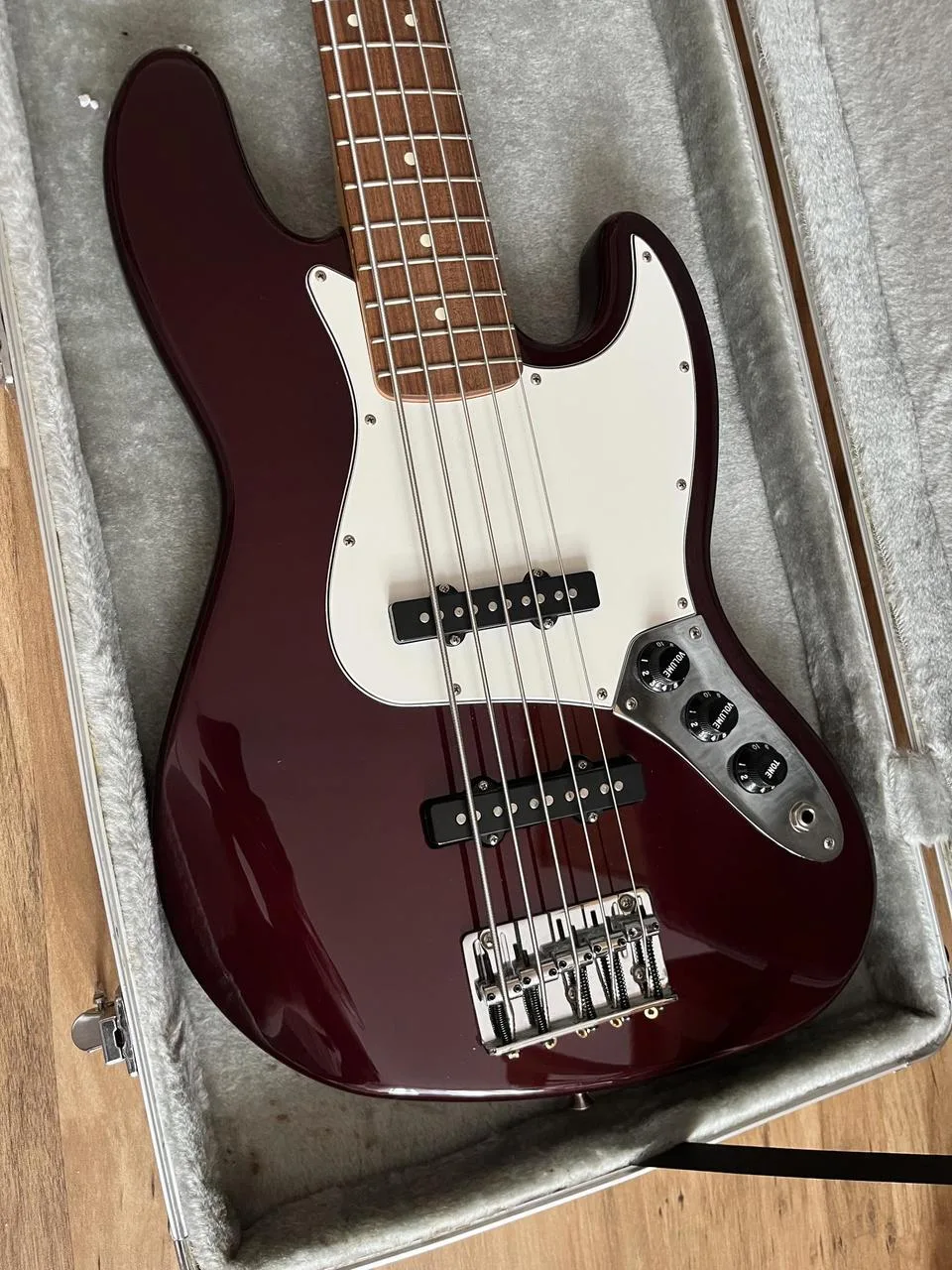 Fender Jazz Bass V (MIM 2000)