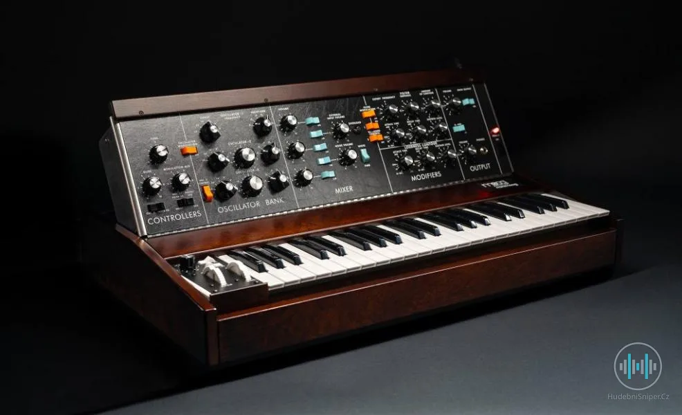 Minimoog Model D Reissue 2022