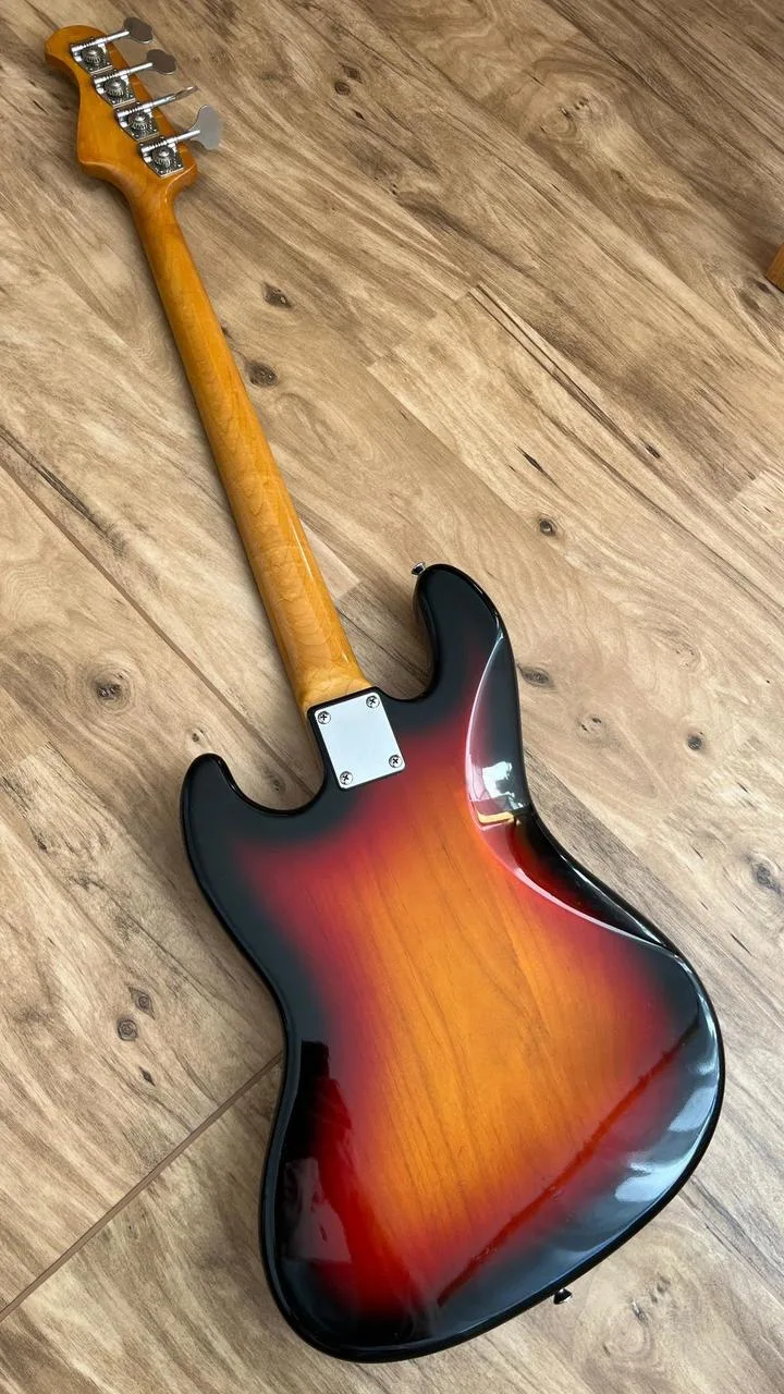 Bacchus Universe Series Jazz Bass (2010)