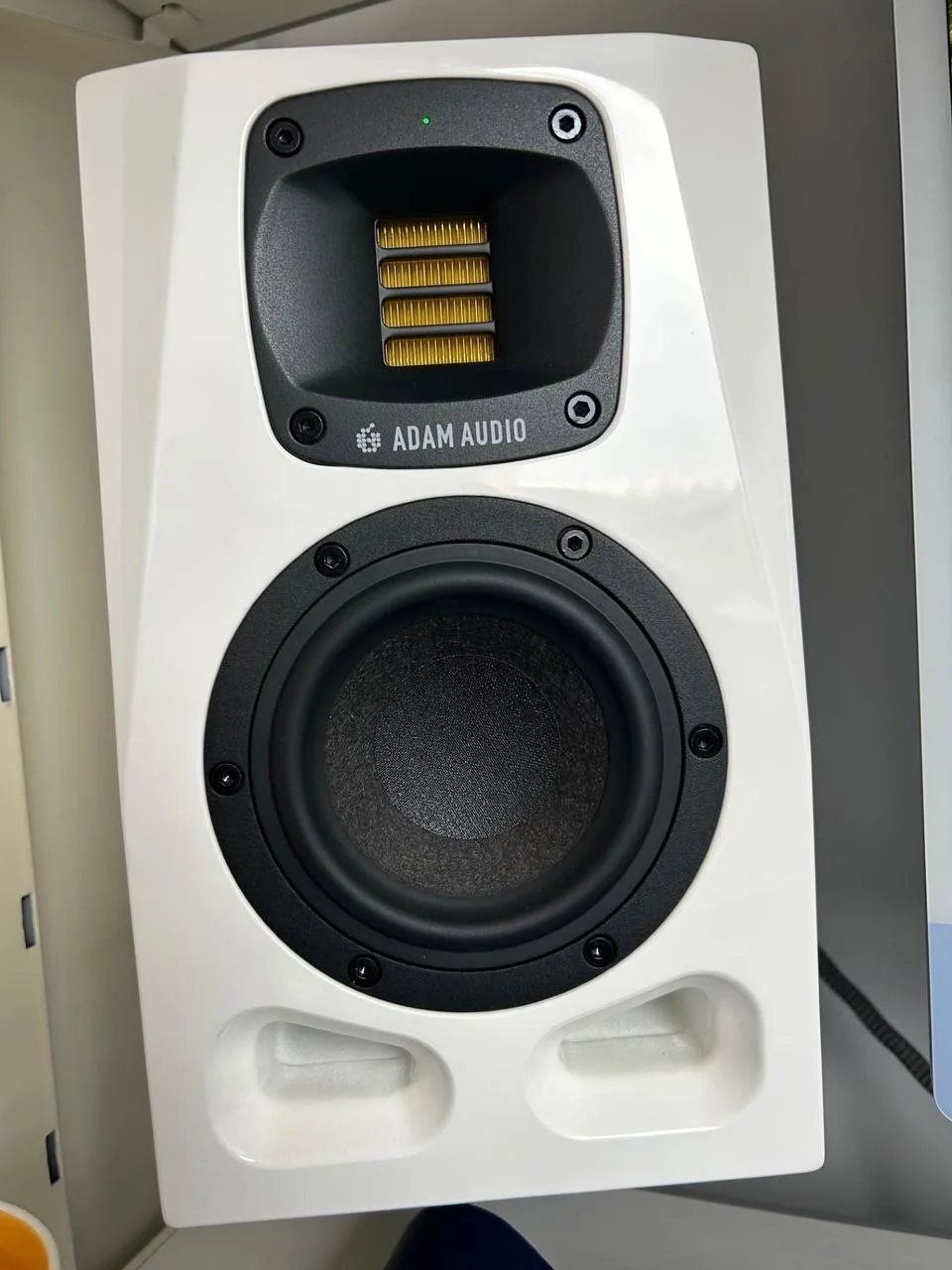 Adam Audio A4V - nové studiové monitory