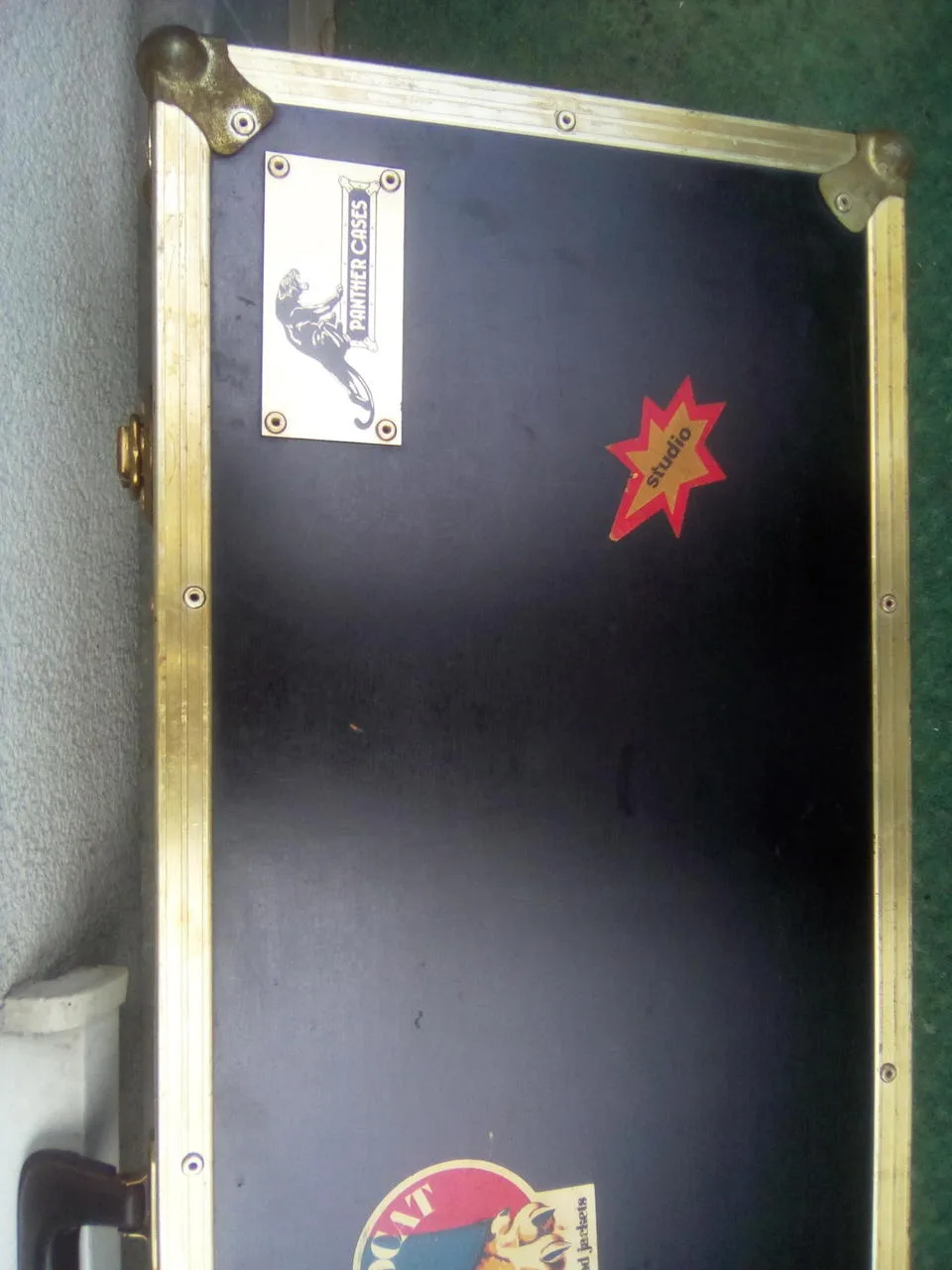 pevný kufr na pětioktávové klávesy - flightcase