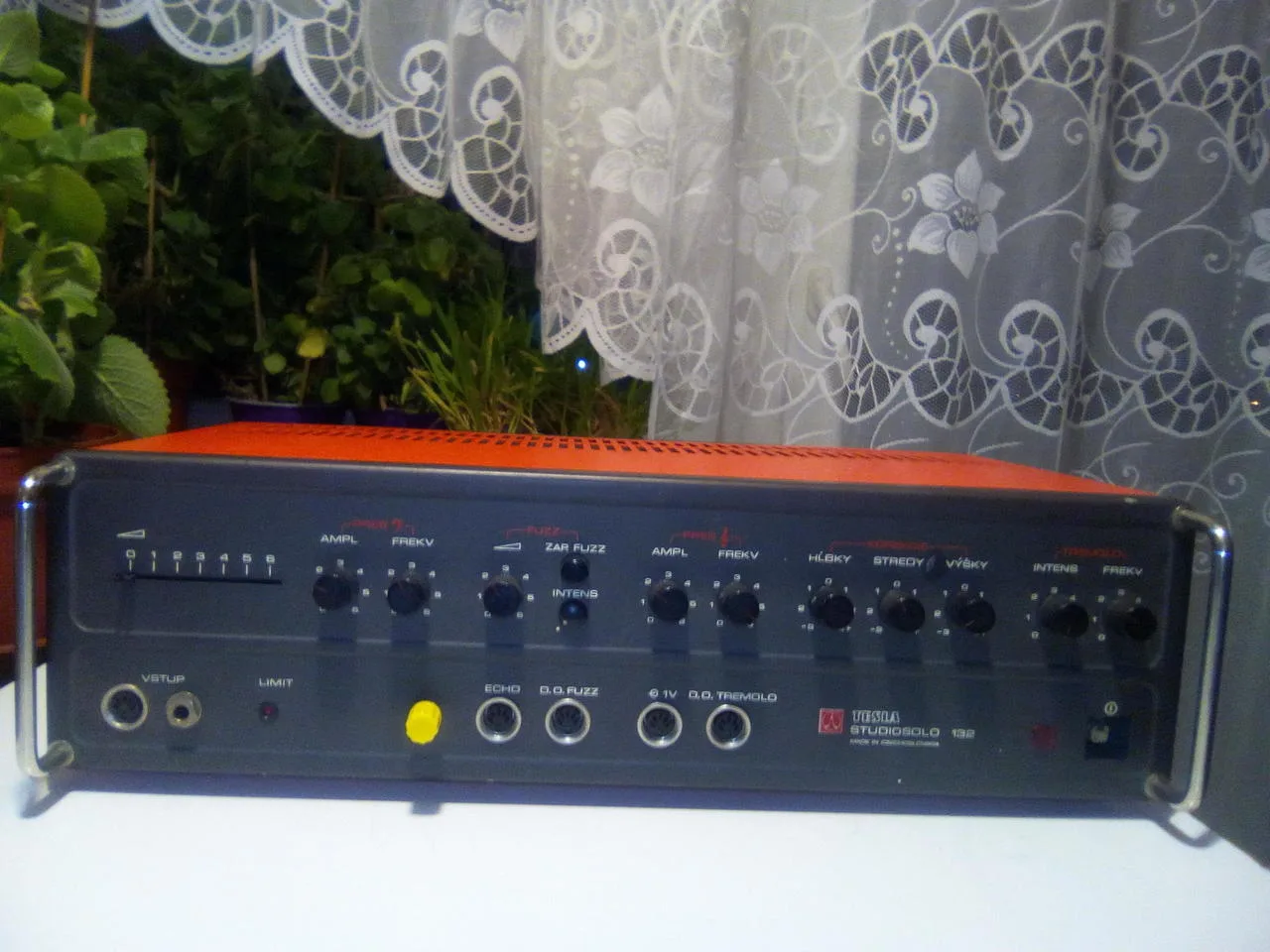 zesilovač Tesla Studiosolo 132