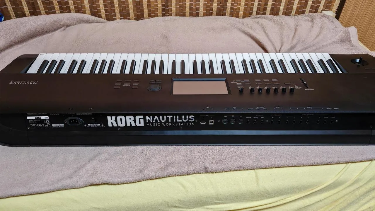 Korg Nautilus 73 - výměna