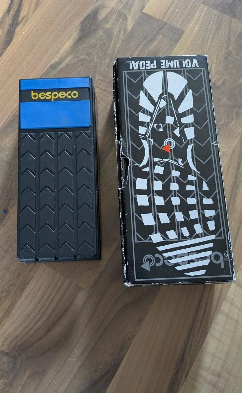Volume pedál Bespeco VM-19L