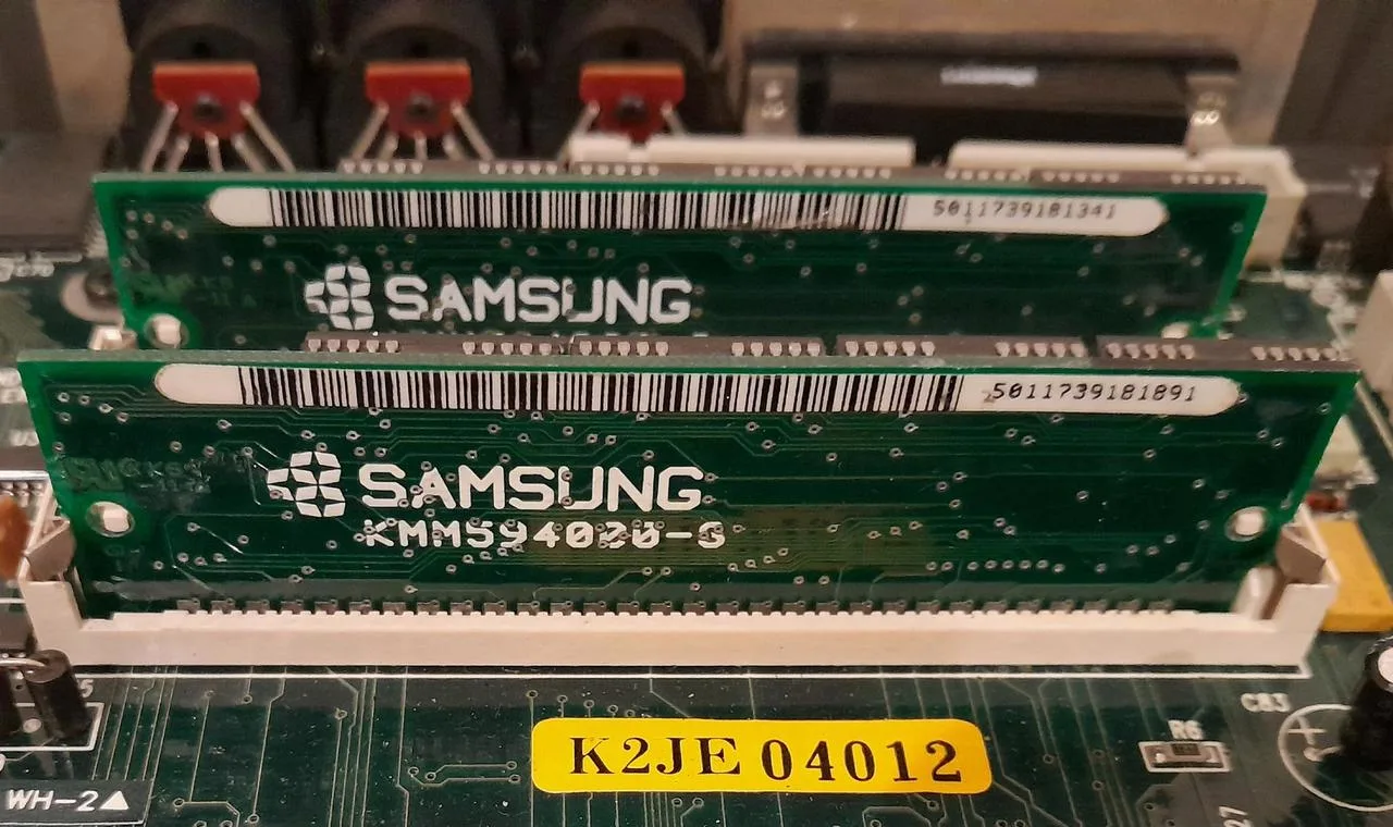 Sample RAM 8MB pro Kurzweil K2000 REZERVACE