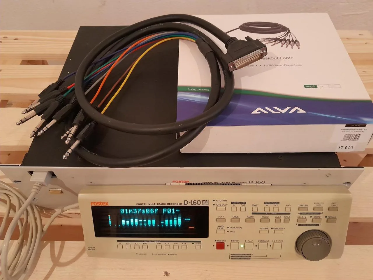 Fostex D160