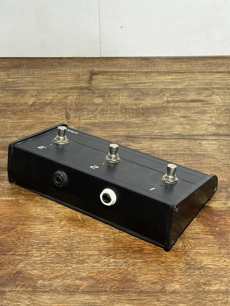 CRATE 3-Button Footswitch – Originální pedál k aparátům Crat