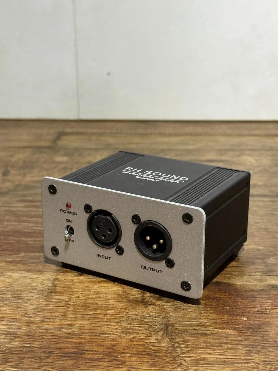 RH Sound – Externí Phantomové napájení +48V pro mikrofon