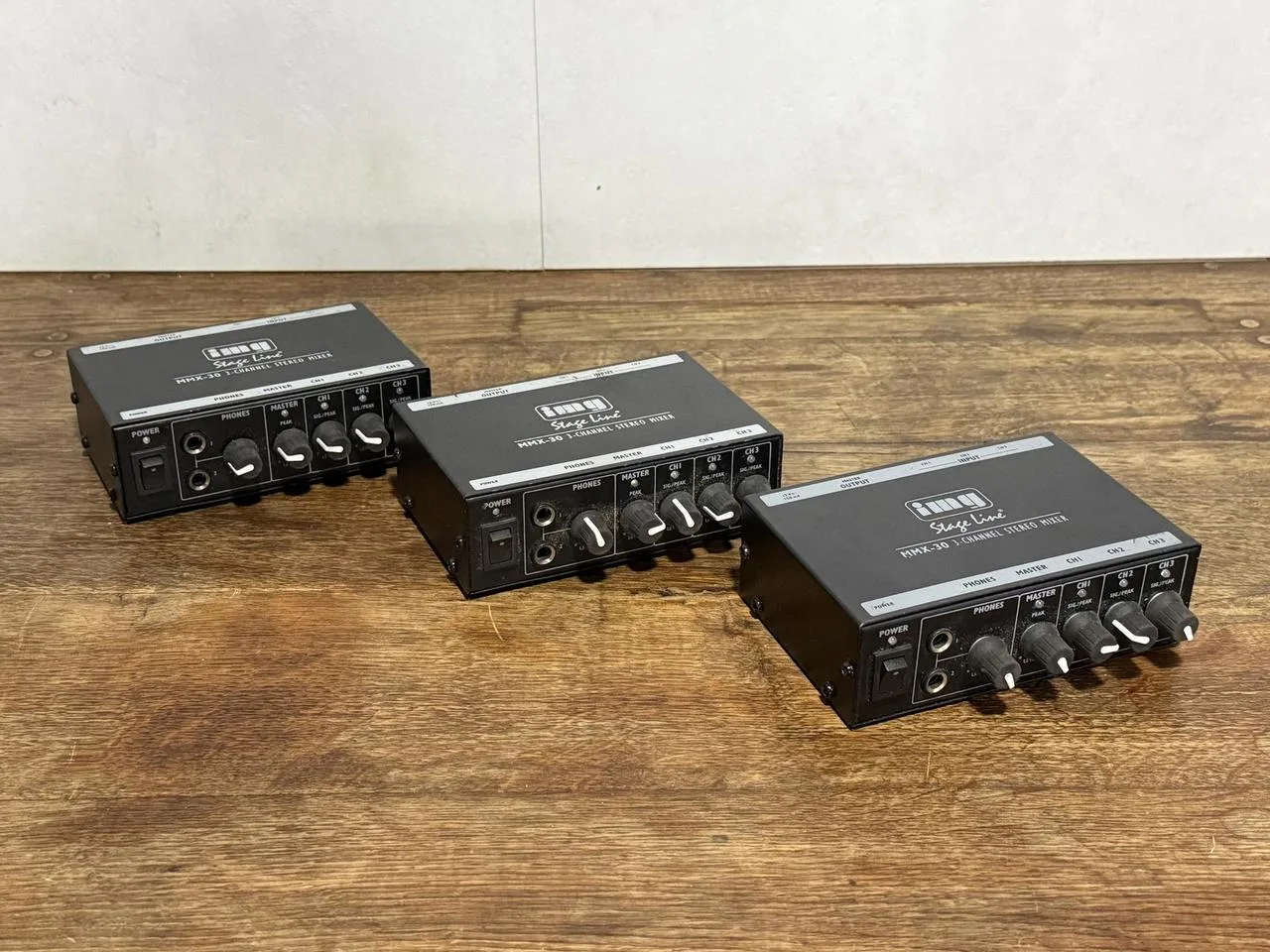 IMG STAGELINE MMX-30 – Kompaktní 3-kanálový stereo mix (3ks)