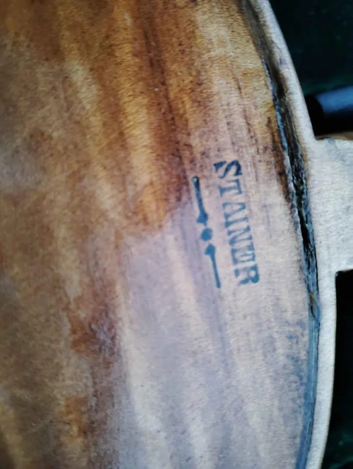 housle Stainer