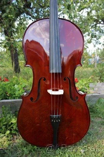 Celomasivní violoncello 7/8