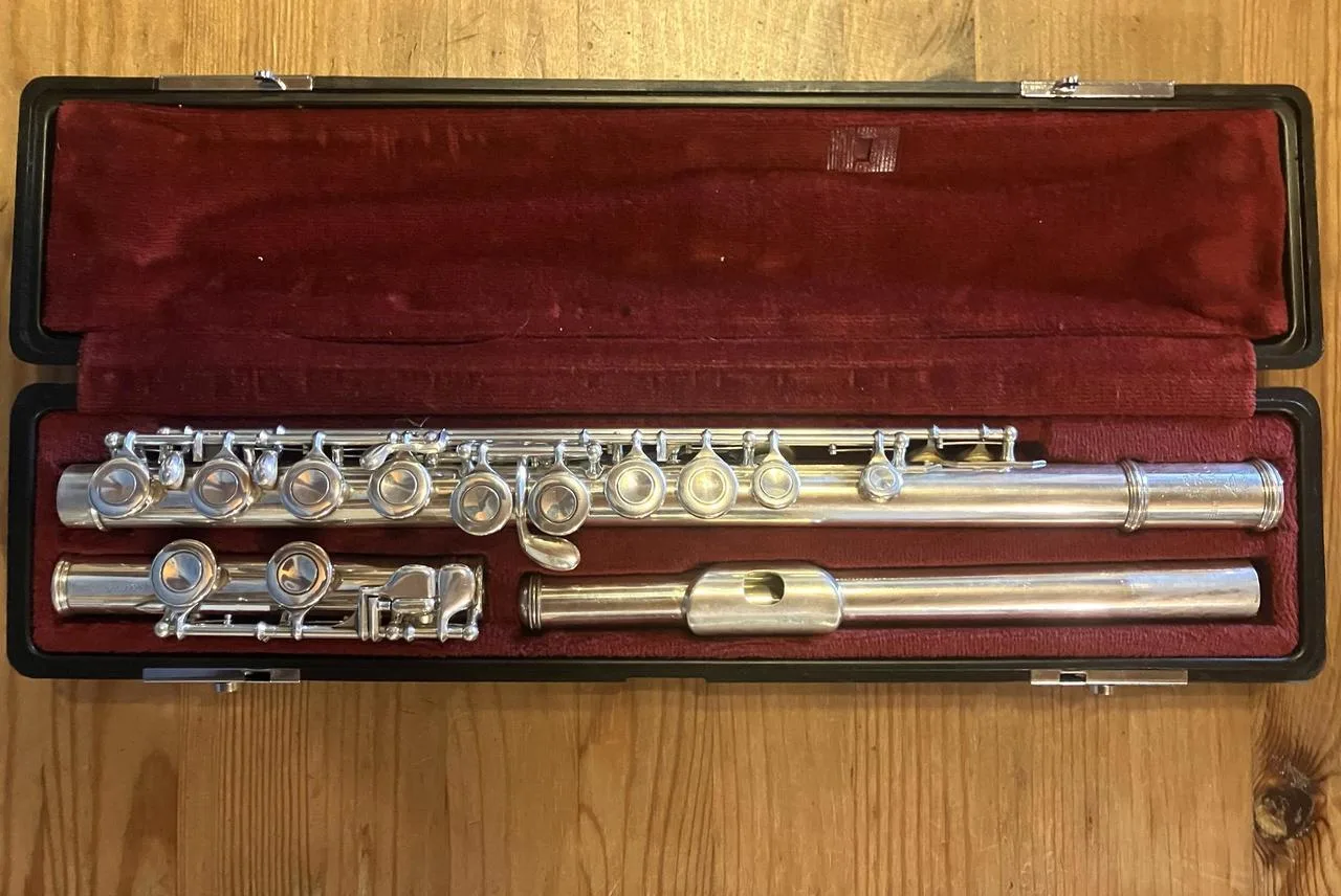 Příčná flétna Sankyo Artist - Celostříbrná