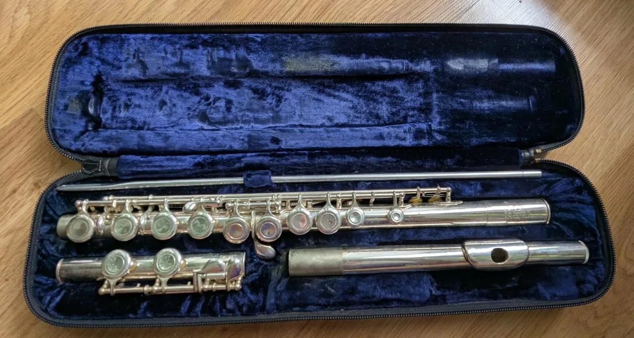 Flauta Amati Kraslice AFL 201