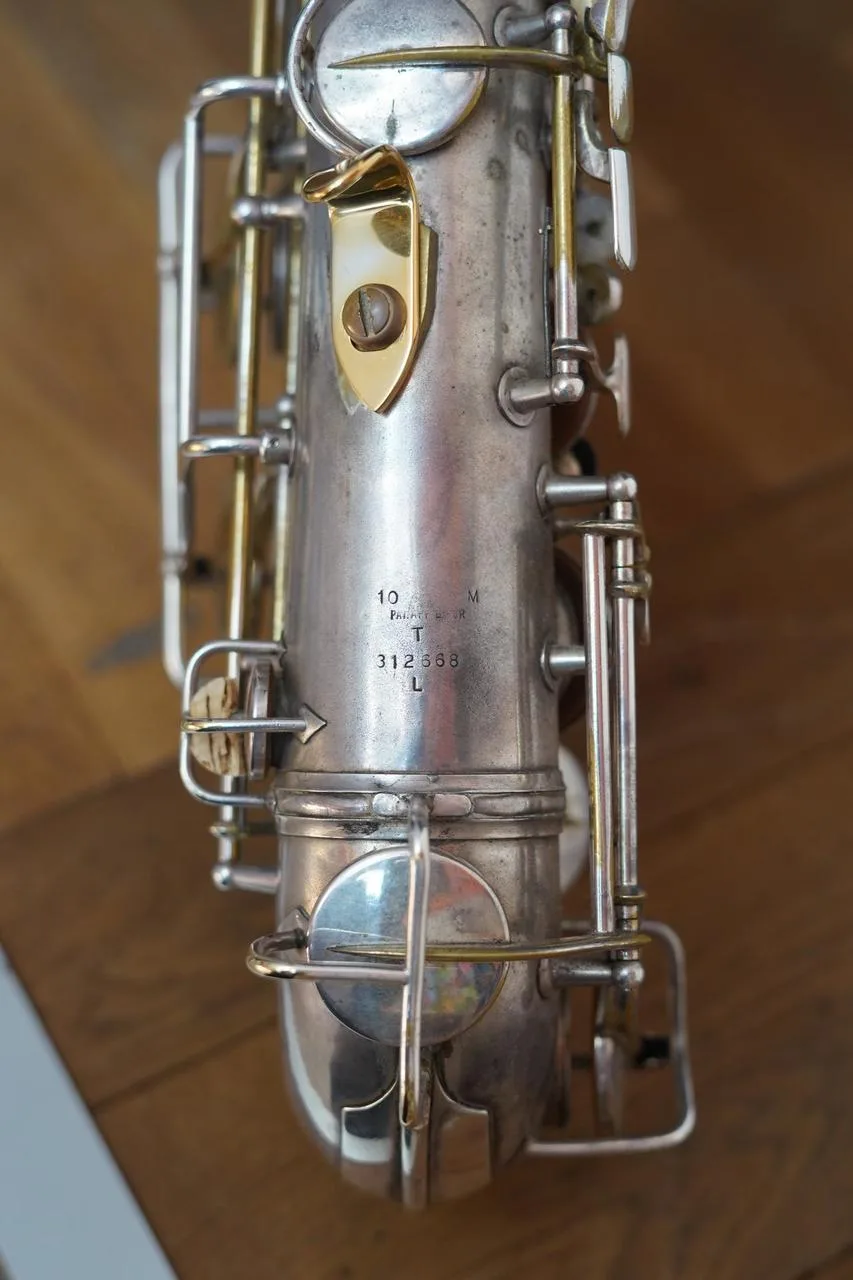 Tenor saxofon Conn Naked Lady