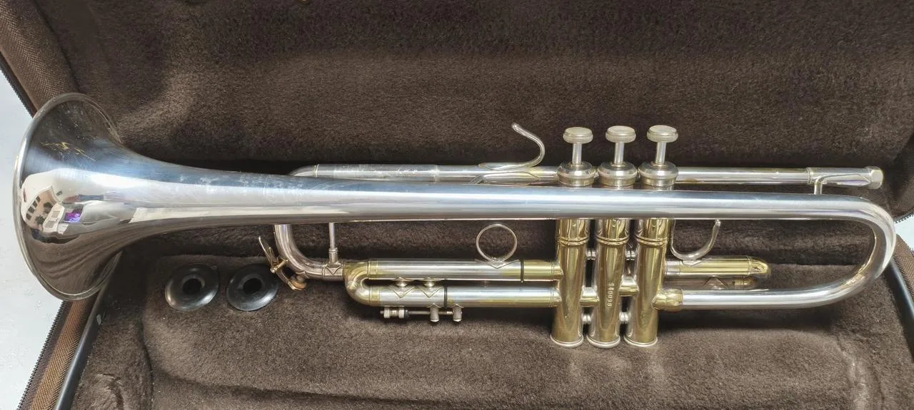 TRUMPETA - Vincent Bach Stradivarious 37