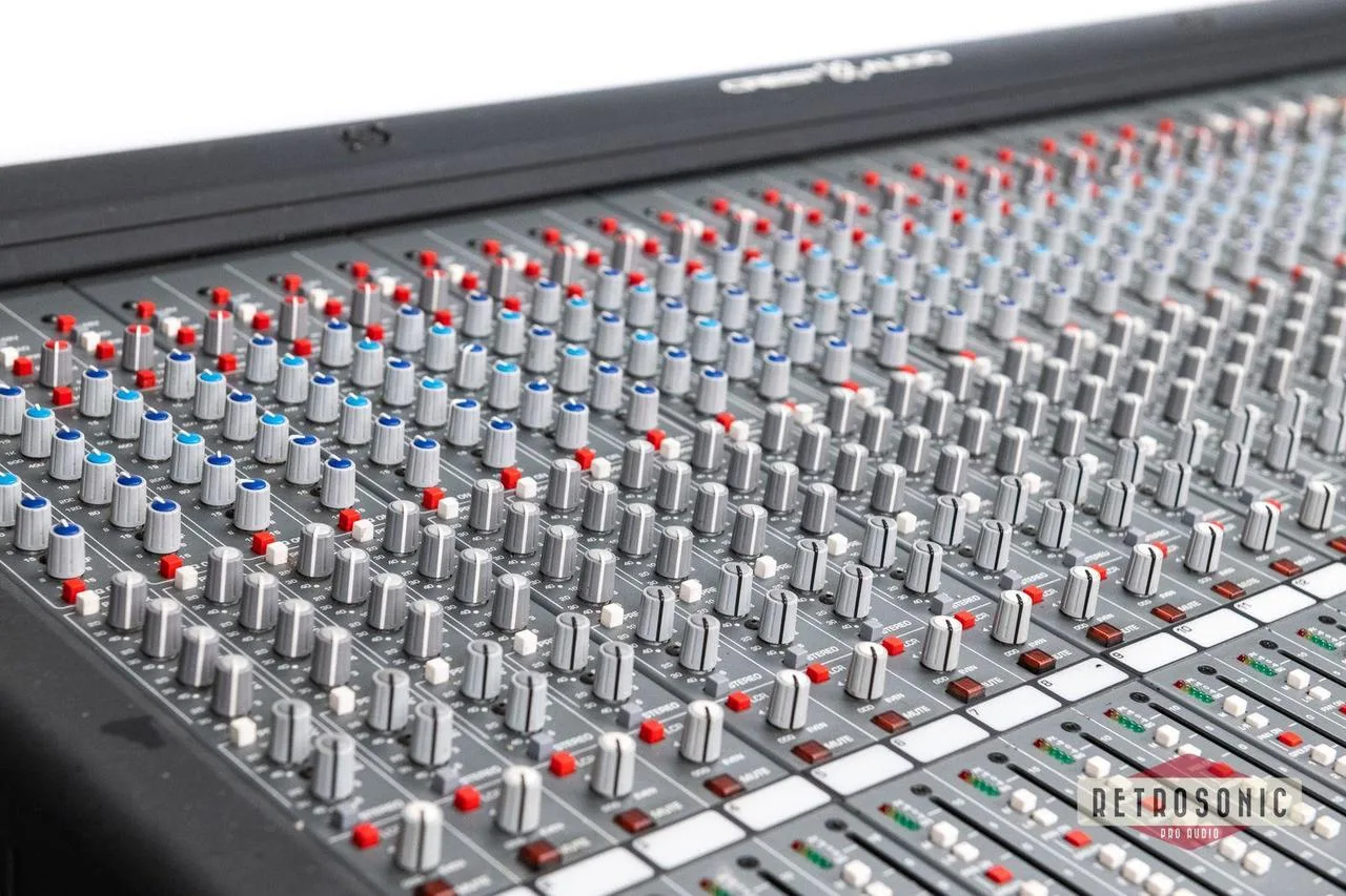 Mixpult. Crest Audio 16-4st-4aux