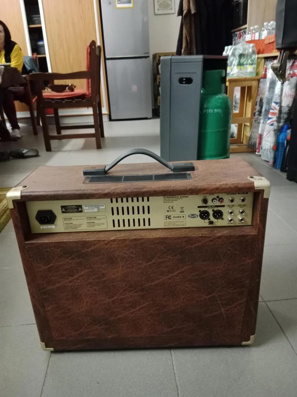 Behringer ULTRACOUSTIC ACX900