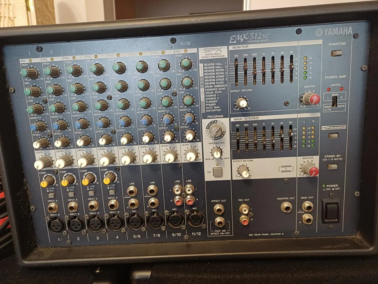 YAMAHA