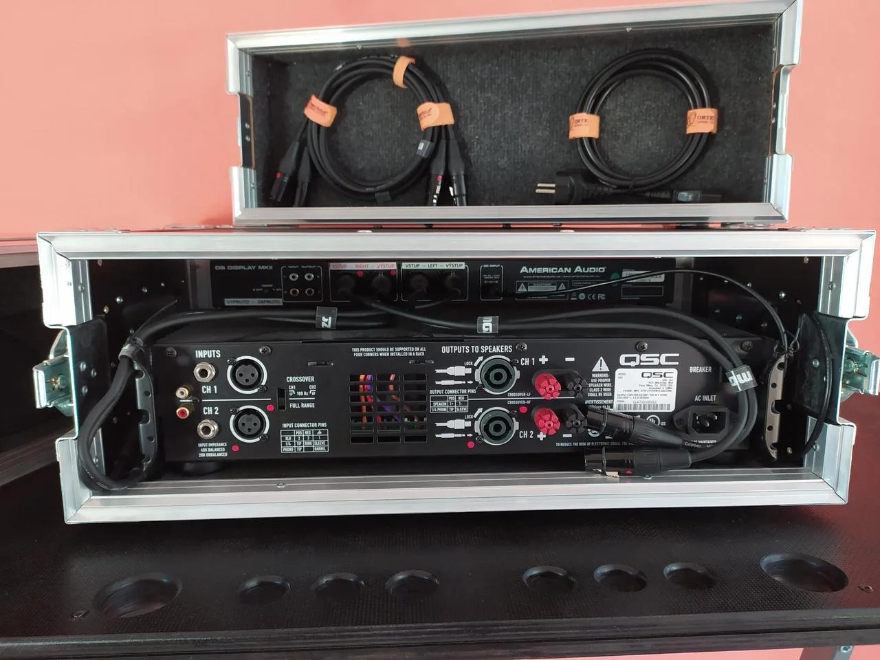 Prodám zesilovač QSC GX5