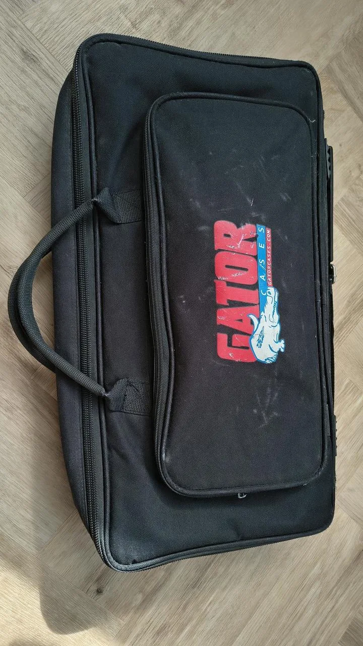 Line6 POD HD300 + profi brašna GATOR – spolehlivý kytarový s
