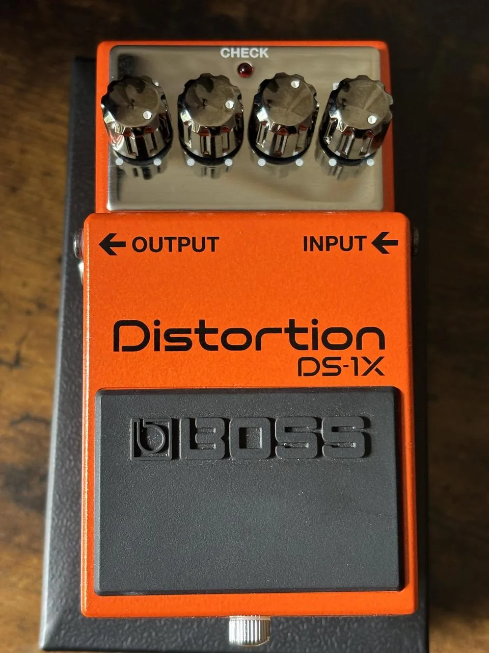 Boss Ds-1X