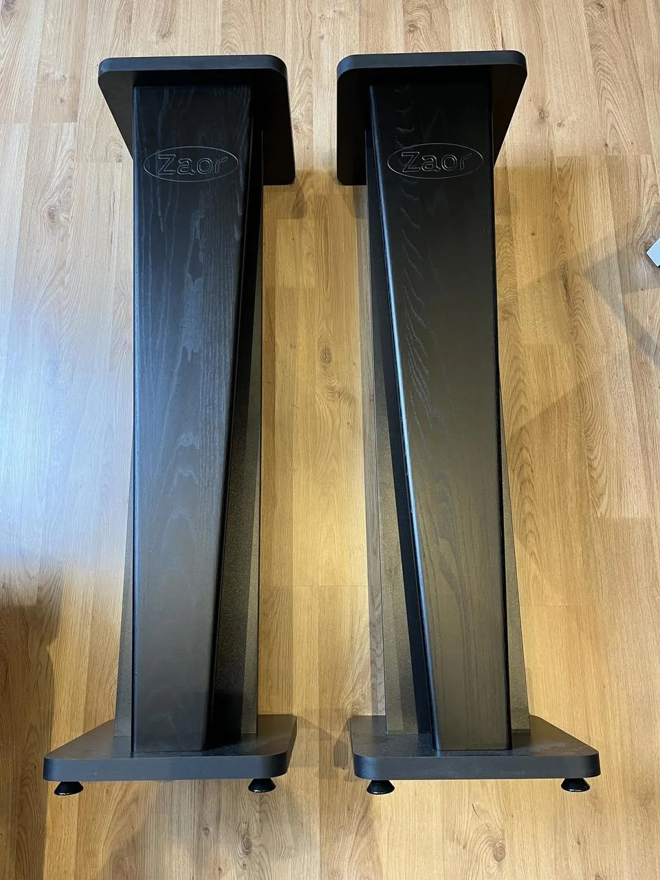 Stojany na monitory ZAOR Miza V42