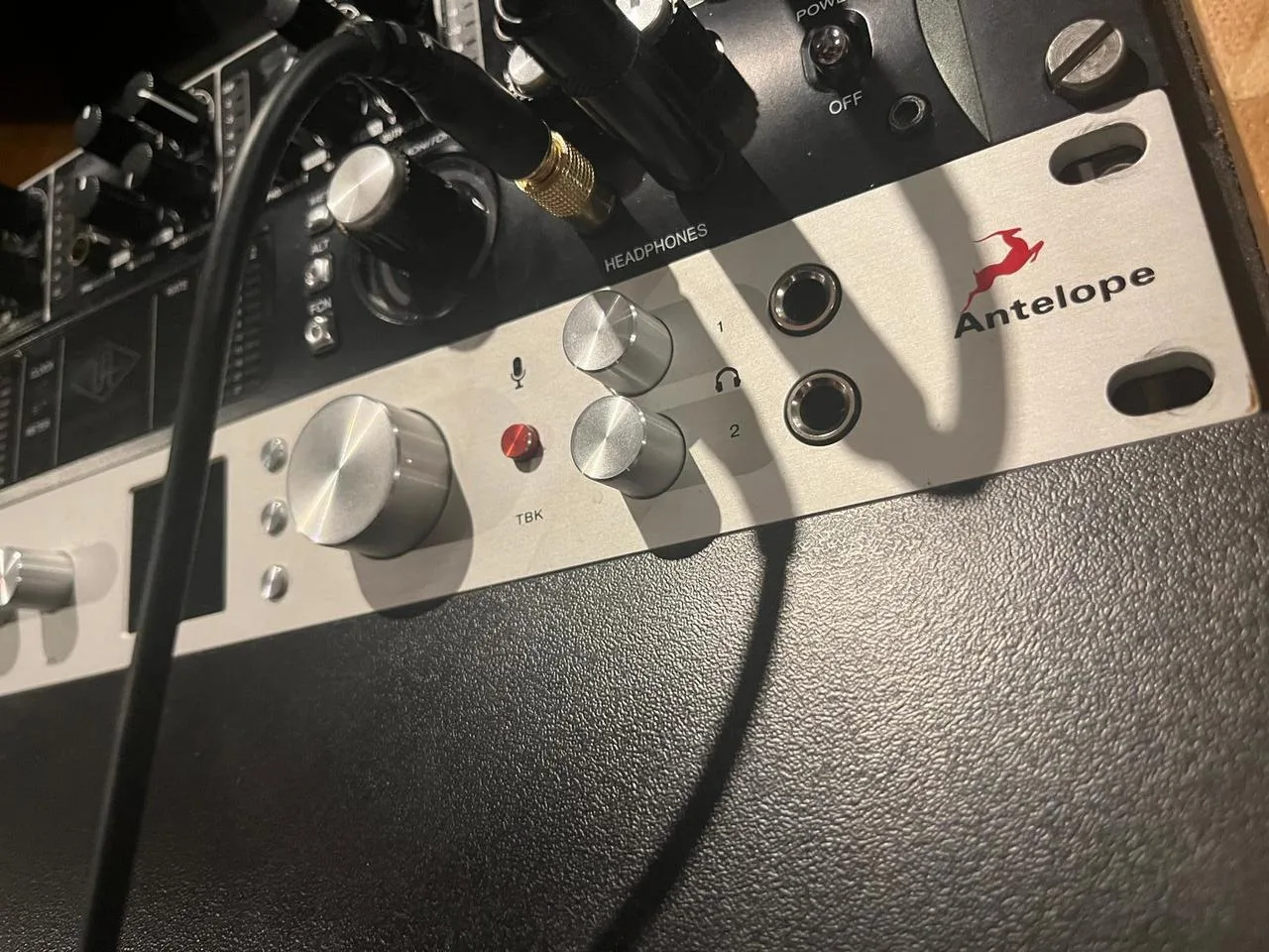 Antelope Audio Discrete 8 Synergy Core + Profi Pluginy