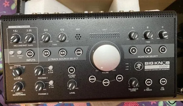 Mackie Big Knob Studio+
