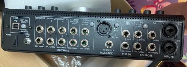 Mackie Big Knob Studio+