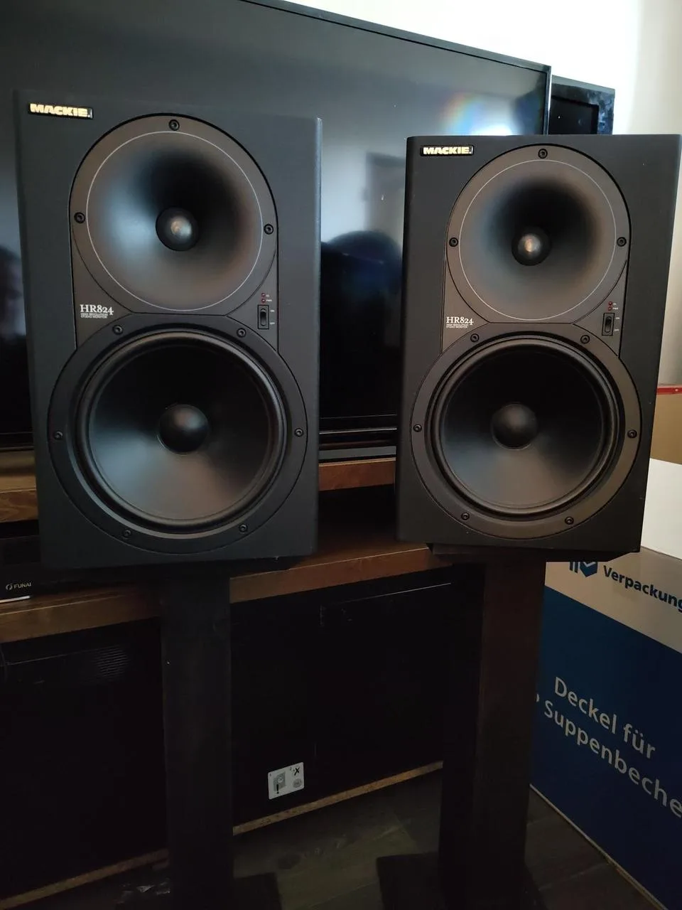 Mackie HR824 MK1 studiové monitory