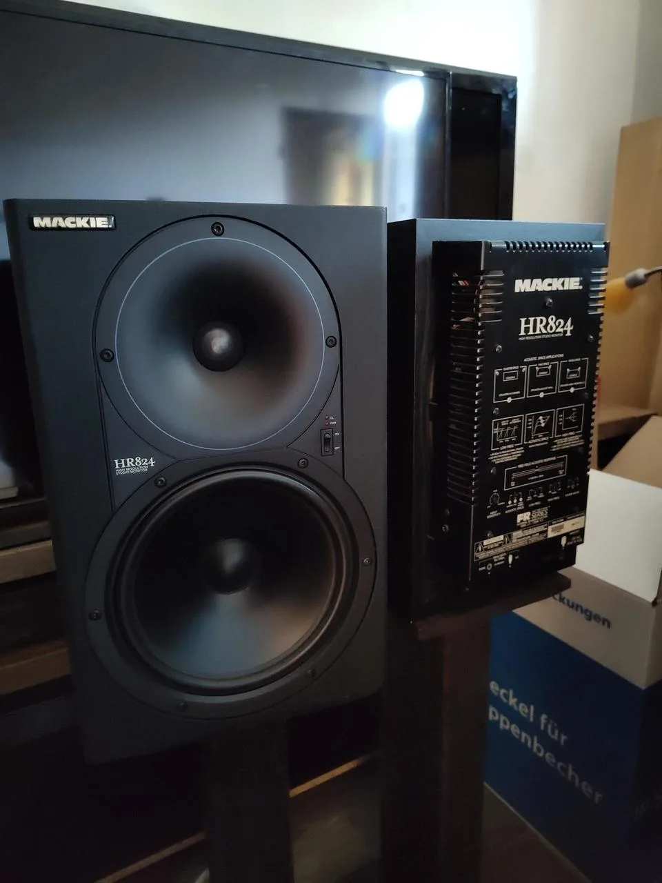 Mackie HR824 MK1 studiové monitory
