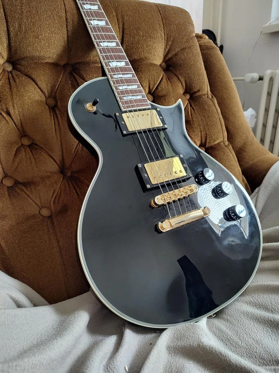 LTD ESP EC256 Black - stav nové