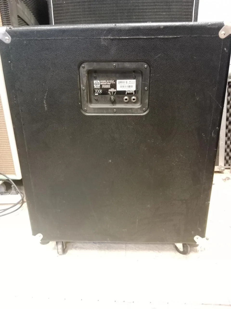 AMPEG B410HLF
