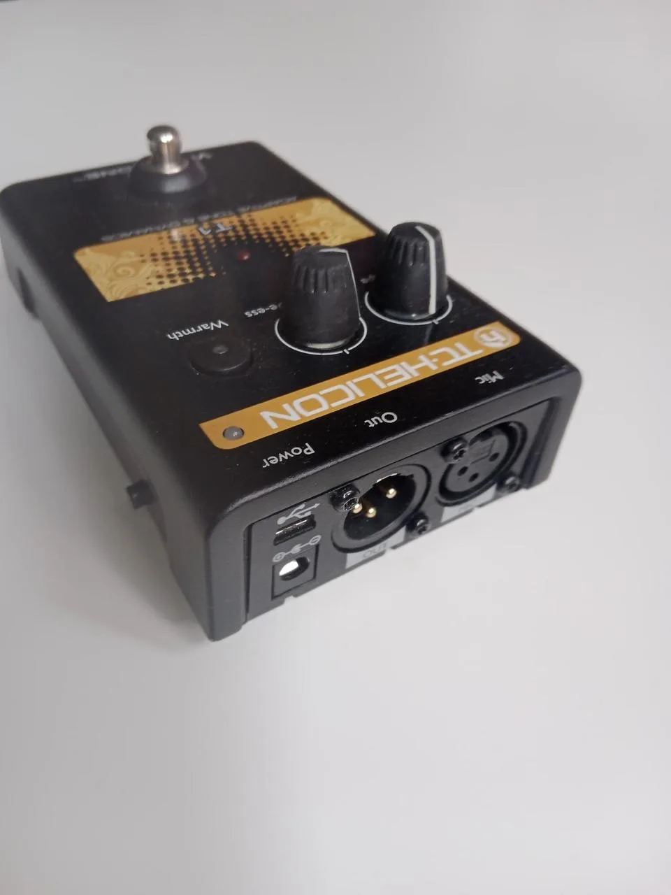 TC Helicon T1