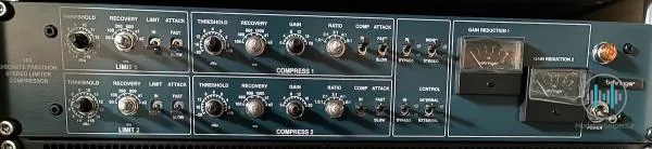 Behringer 369 – Prodám stereo kompresor Behringer 369