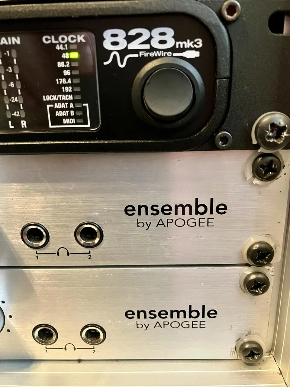 MOTU 828mk3 (FW) + 2x APOGEE Ensemble (FW)