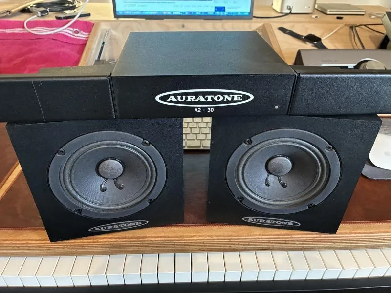 Auratone