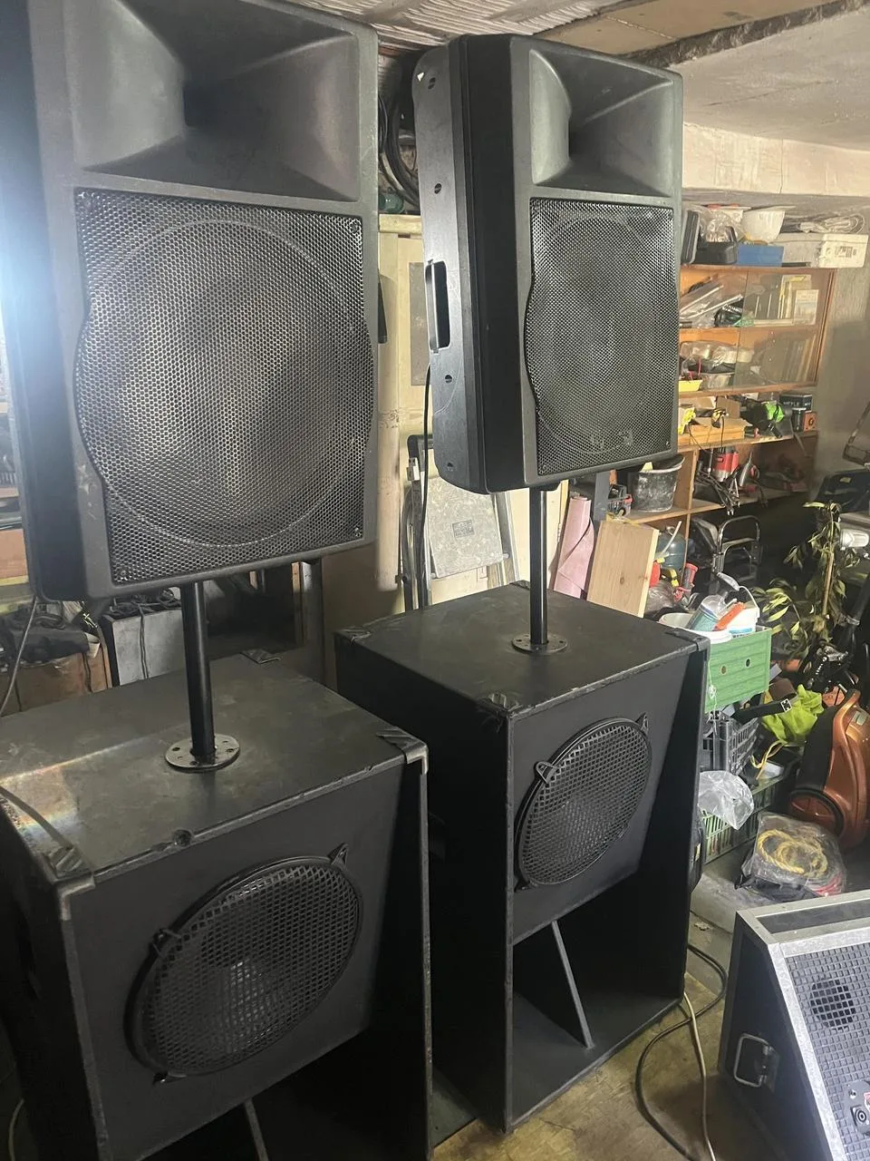 Sestava do zkušebny i klubu 2x1600 W  3,2 KW