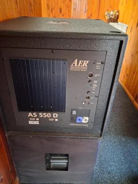 AER AS 550/D – Špičkový aktivní subwoofer 15" 2 ks