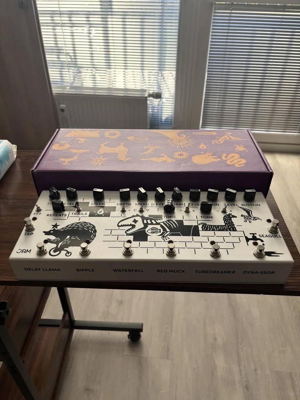 SLEVA na 17900 Kč!Jam Pedals Pink Flow